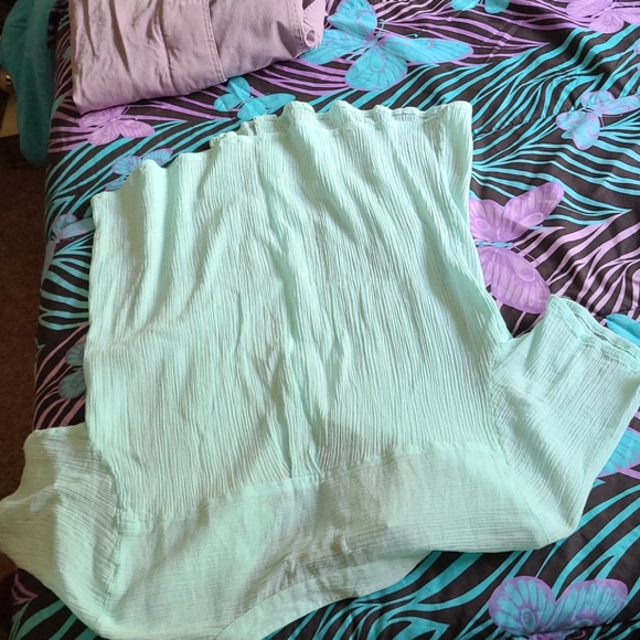 Hasting and Smith blouse - Picture 4 of 4